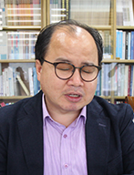 김영일