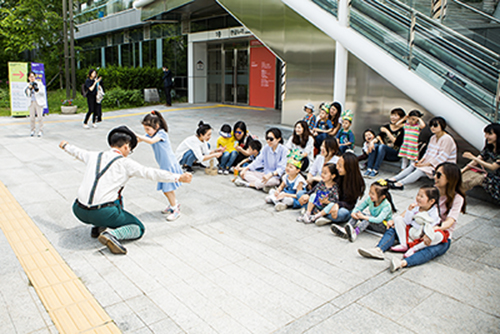 마임/마술 공연 ‘다미르 쇼’