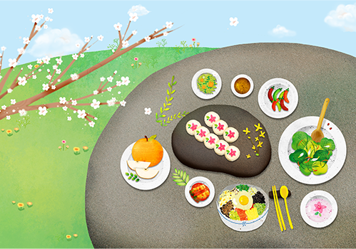 꽃이 핀 들판에 넓은 바위가 놓여있다. 바위 위에는 비빔밥, 배, 김치 등의 음식이 놓여있으며 그 가운데 분홍색 꽃으로 장식된 화전이 가지런히 놓여있다.