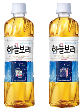 하늘보리 한글날 특별판 사진이다. 병 2개에 ‘하늘보리’라고 적혀있고, 아래엔 ‘2023 한글주간’행사 포스터 사진이 있다.