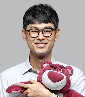 심우진 작가 사진이다.